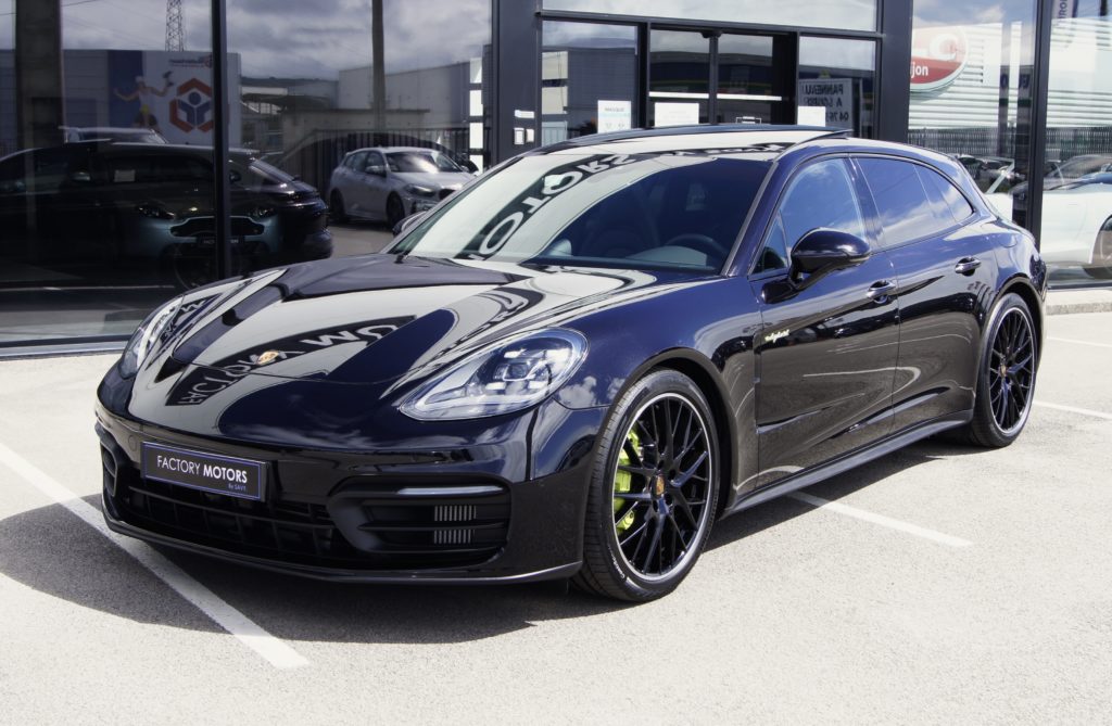 PORSCHE Panamera 4 Sport Turismo E-Hybrid Noir