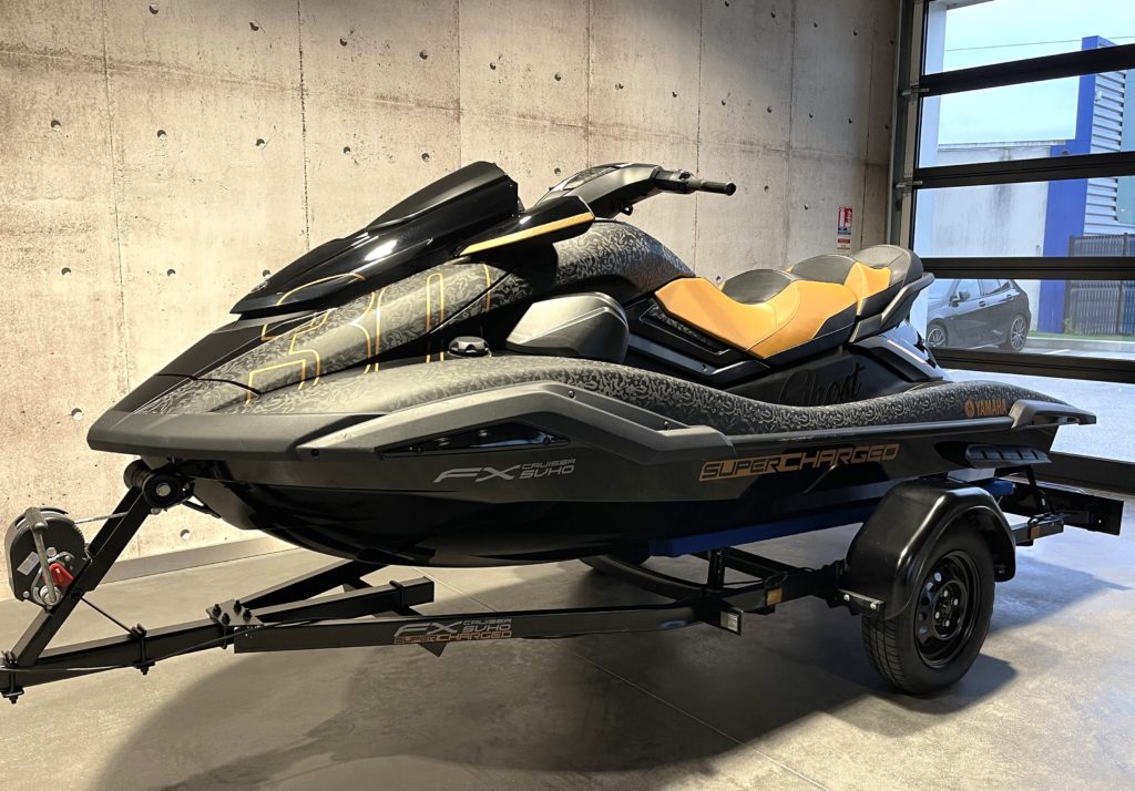 YAMAHA FX CRUISER SVHO