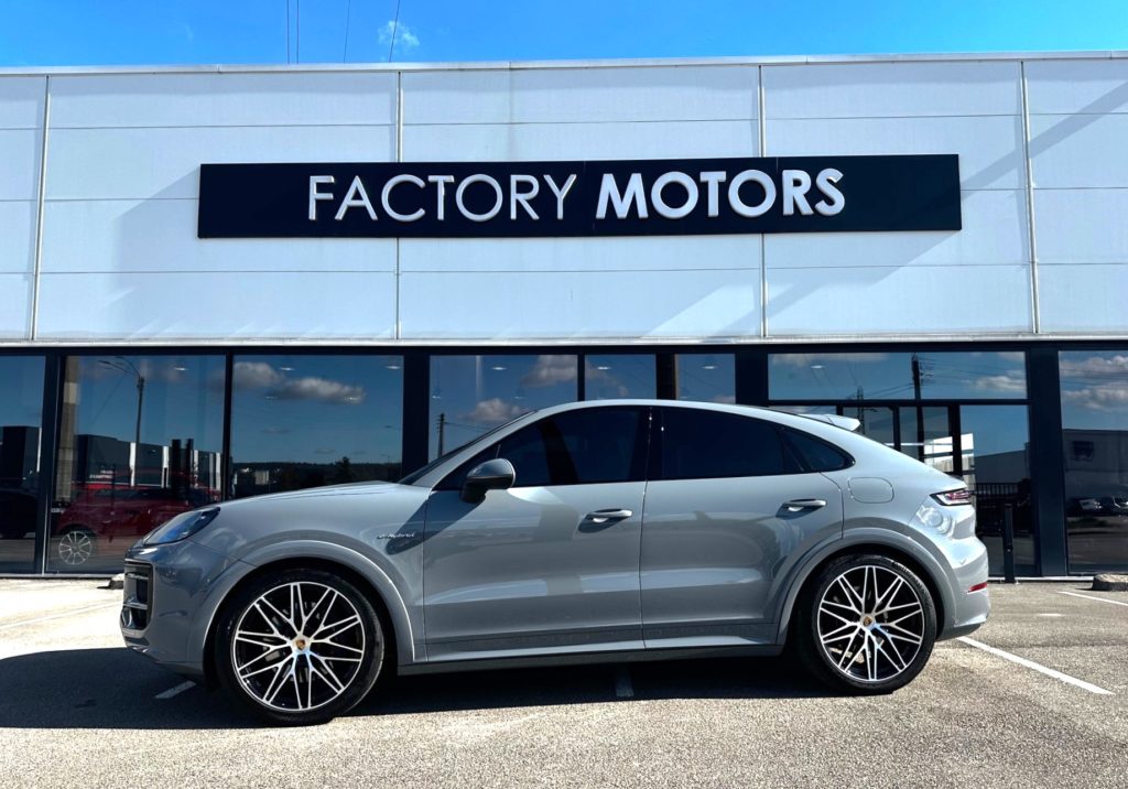 Porsche Cayenne Coupé Hybrid 2024 Arctiq